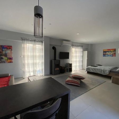 Cosy Studio 2 Minutes Walking From The Beach Anavyssos Buitenkant foto